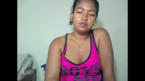 Snapshot of angelice33 chatting on 01.06.26 angelice33 online show from 01.06.26