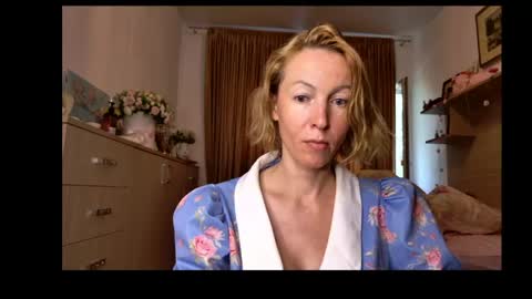 Snapshot of angelicfenix chatting on 05.14.26 angelicfenix online show from 05.14.26