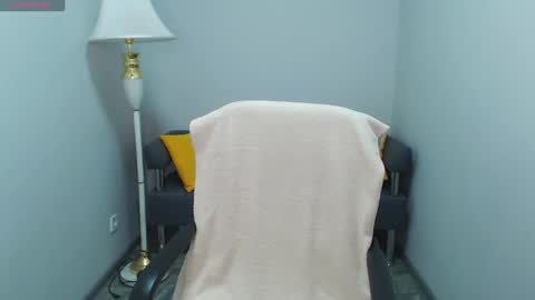 Snapshot of angelina_clark chatting on 02.03.25 Angelina online show from 02.03.25