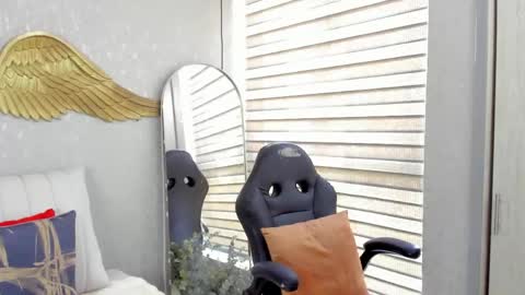 Angelina online show from 04.14.26