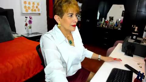 Snapshot of angelina_stone_65 chatting on 07.14.26 Angelina online show from 07.14.26
