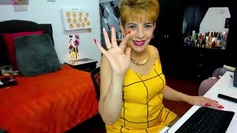 Snapshot of angelina_stone_65 chatting on 07.19.26 Angelina online show from 07.19.26