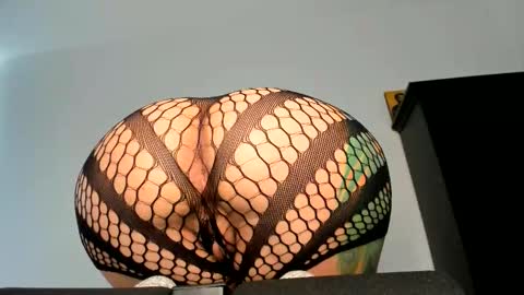 Angelina online show from 10.28.25