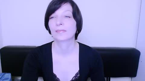 Angelina online show from 01.22.25