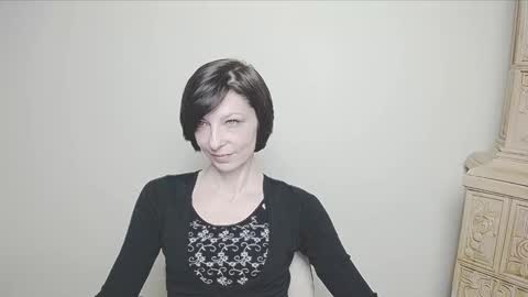 Angelina online show from 02.28.25