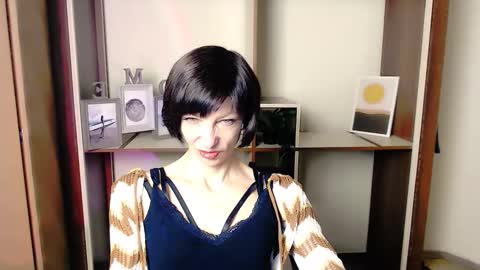 Angelina online show from 10.03.25