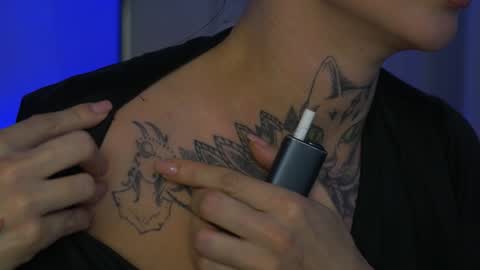 Snapshot of angelinarise chatting on 12.26.24 Angelina online show from 12.26.24