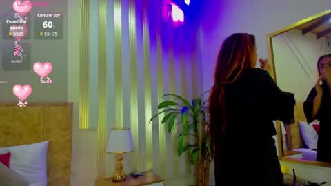 angelinarouse_ online show from 10.13.25