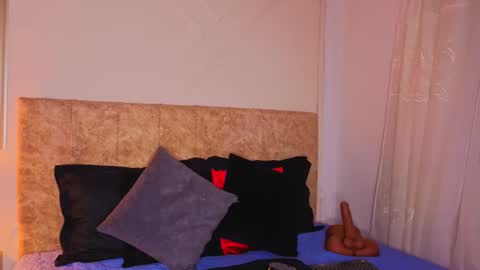 Snapshot of angelinarouse_ chatting on 03.18.26 angelinarouse_ online show from 03.18.26