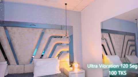 Snapshot of angelineheet chatting on 10.03.25 Angeline Heet online show from 10.03.25