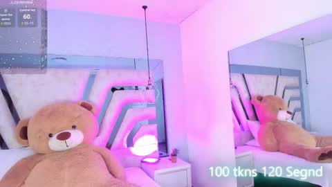 Angeline Heet online show from 01.15.26