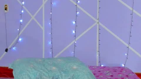 Angelique Murphy online show from 12.12.24