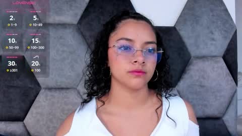 A F R O D I T A online show from 11.11.25