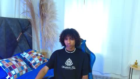 Angel online show from 11.14.25