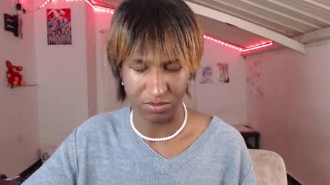 Snapshot of angell_dustt chatting on 01.28.25 Danielle online show from 01.28.25