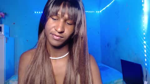 Snapshot of angell_dustt chatting on 10.03.25 Danielle online show from 10.03.25