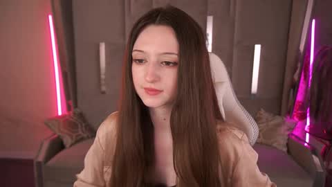 Snapshot of angellblush chatting on 03.11.25 AngelBlush online show from 03.11.25