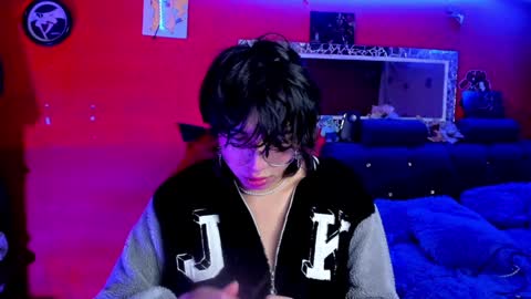 Snapshot of angellonfire chatting on 12.31.24 Angel online show from 12.31.24