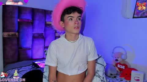 Snapshot of angelocute_ chatting on 12.11.24 Angelo I work from home this is my room online show from 12.11.24