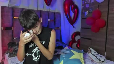 Snapshot of angelocute_ chatting on 02.20.25 Angelo I work from home this is my room online show from 02.20.25