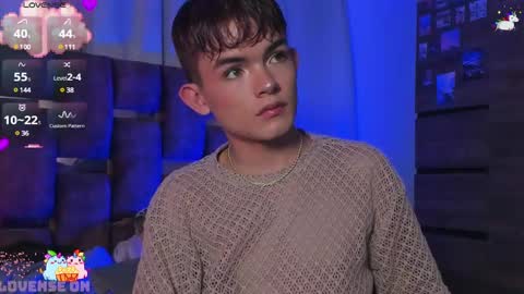 Snapshot of angelocute_ chatting on 03.10.25 Angelo I work from home this is my room online show from 03.10.25