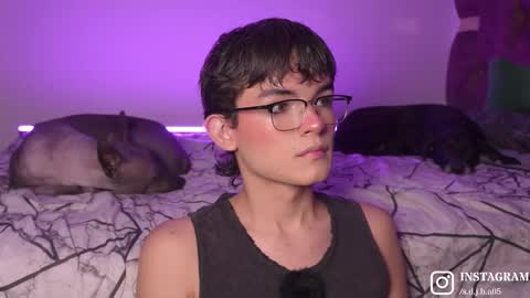 Snapshot of angelocute_ chatting on 11.30.25 Angelo I work from home this is my room online show from 11.30.25