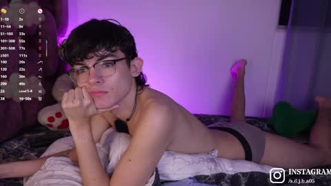 Angelo I work from home this is my room  online show from 04.05.26