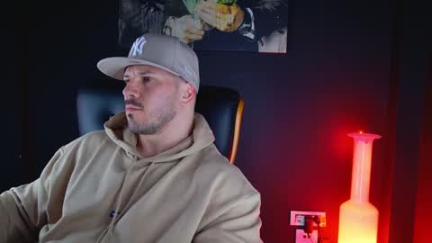 Snapshot of angeloeric chatting on 12.10.24 BlackWolf online show from 12.10.24