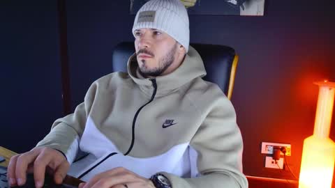 Snapshot of angeloeric chatting on 01.29.25 BlackWolf online show from 01.29.25