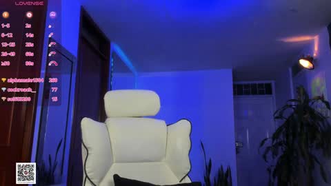 Angelo Ferro online show from 12.21.24