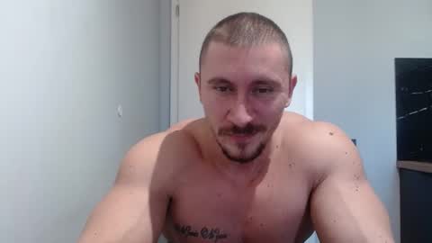 Snapshot of angelofit chatting on 12.05.24 ------- SEX SHOW WITH GUYS AND GIRLS MUSCLE SHOW online show from 12.05.24