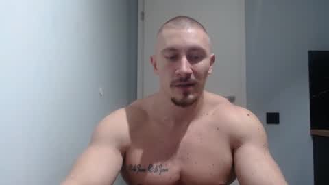 Snapshot of angelofit chatting on 01.27.25 ------- SEX SHOW WITH GUYS AND GIRLS MUSCLE SHOW online show from 01.27.25