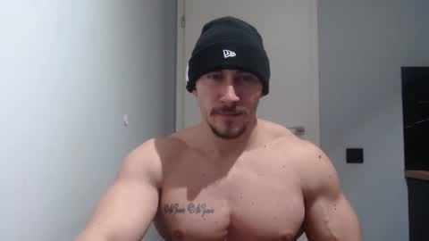 Snapshot of angelofit chatting on 02.11.25 ------- SEX SHOW WITH GUYS AND GIRLS MUSCLE SHOW online show from 02.11.25