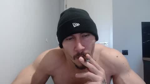 Snapshot of angelofit chatting on 02.13.25 ------- SEX SHOW WITH GUYS AND GIRLS MUSCLE SHOW online show from 02.13.25