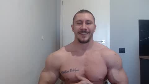 Snapshot of angelofit chatting on 03.08.25 ------- SEX SHOW WITH GUYS AND GIRLS MUSCLE SHOW online show from 03.08.25