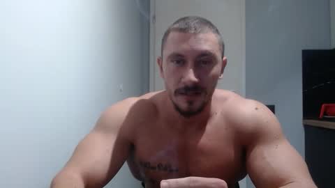 Snapshot of angelofit chatting on 10.04.25 ------- SEX SHOW WITH GUYS AND GIRLS MUSCLE SHOW online show from 10.04.25