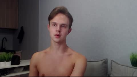 Angel online show from 09.27.25