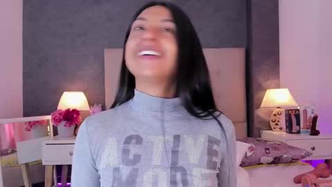 Angela online show from 10.11.25