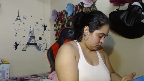 Snapshot of angelsexhotlatin chatting on 10.27.25 angelsexhotlatin online show from 10.27.25