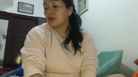 rebeca online show from 04.14.26
