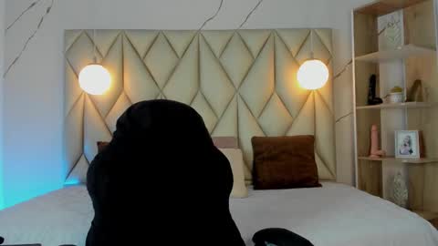 ANGIE online show from 12.15.25