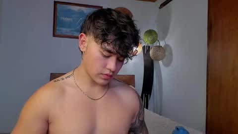 Snapshot of angelx_fox chatting on 02.17.25 Angel Fox online show from 02.17.25