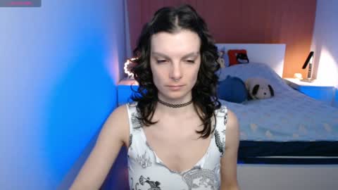 angie_faee online show from 01.04.25