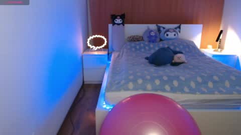 angie_faee online show from 01.20.25