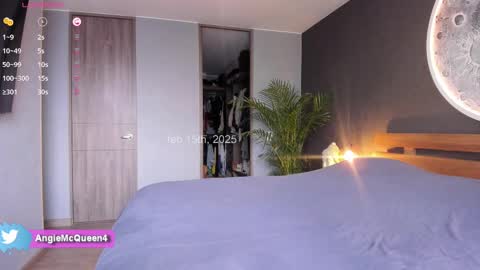 Snapshot of angie_mcqueen chatting on 02.15.25 angie online show from 02.15.25