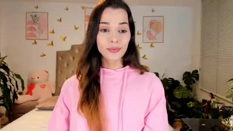 Anabella online show from 10.25.25