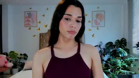 Snapshot of angie_modelo chatting on 04.28.26 Anabella online show from 04.28.26