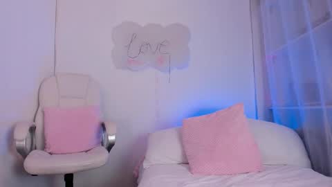 Snapshot of angiiebylpz chatting on 02.25.25 violeth lopez online show from 02.25.25