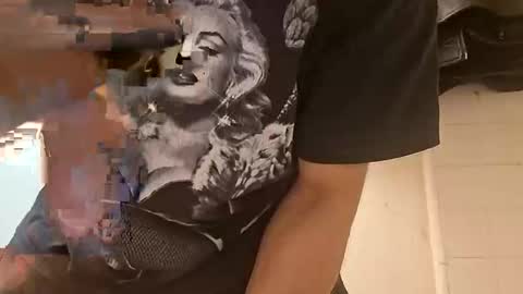 Snapshot of angrychicks83 chatting on 02.13.26 angrychicks83 online show from 02.13.26