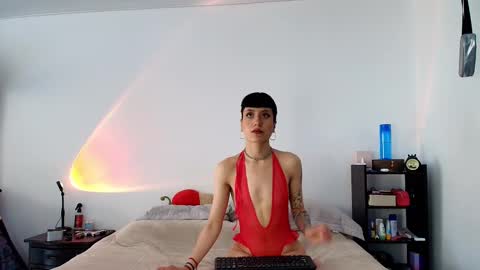 Snapshot of anika_lowen chatting on 02.14.25 Anika And Lowen Your Thumbs Up Are Super Important For Us online show from 02.14.25